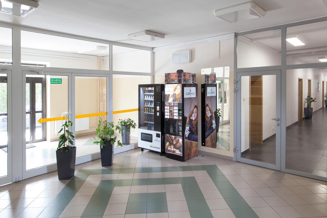 Dom Studenta Nr 1 Ans W Koninie Hostel Конин Екстериор снимка